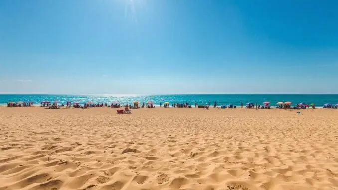 Couples Counseling Chicago office in Lakeview - LGBTQ+ friendly neighborhood