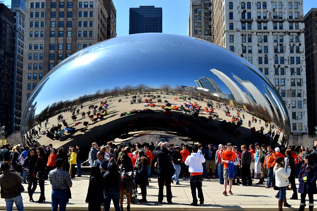 Things for Couples to Do in Chicago: 5 Fun Suggestions! - Couples